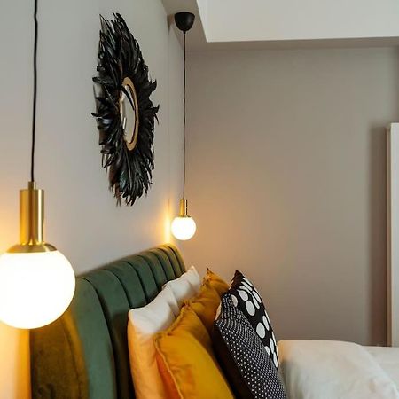 Heart 10 Cupole Appartement Boekarest Buitenkant foto